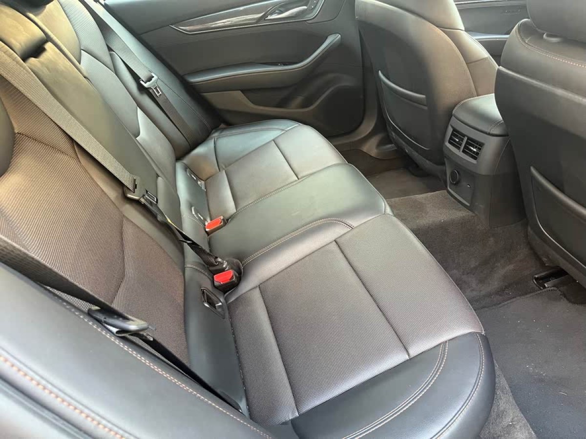 凱迪拉克 CT5  2024款 28T 鉑金型圖片