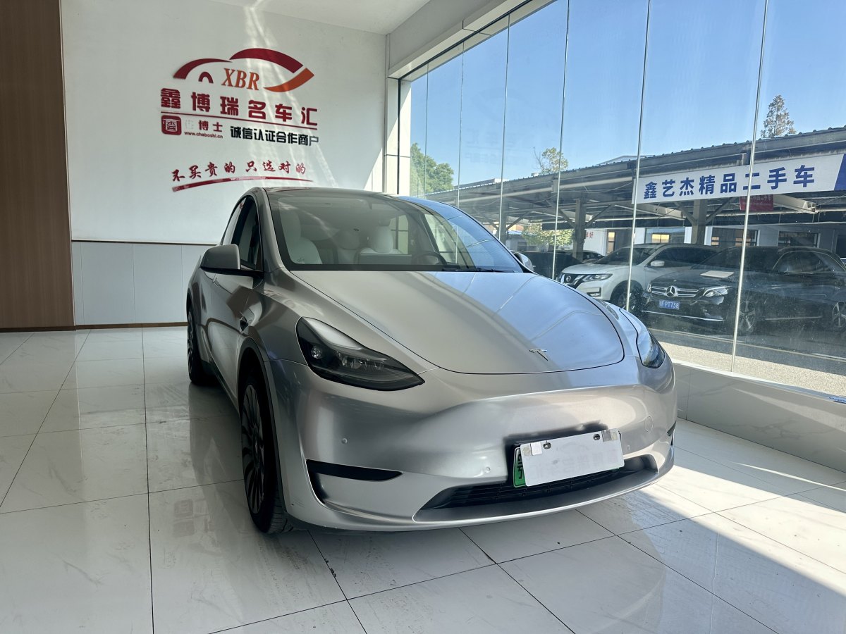 特斯拉 Model 3  2022款 后輪驅(qū)動版圖片