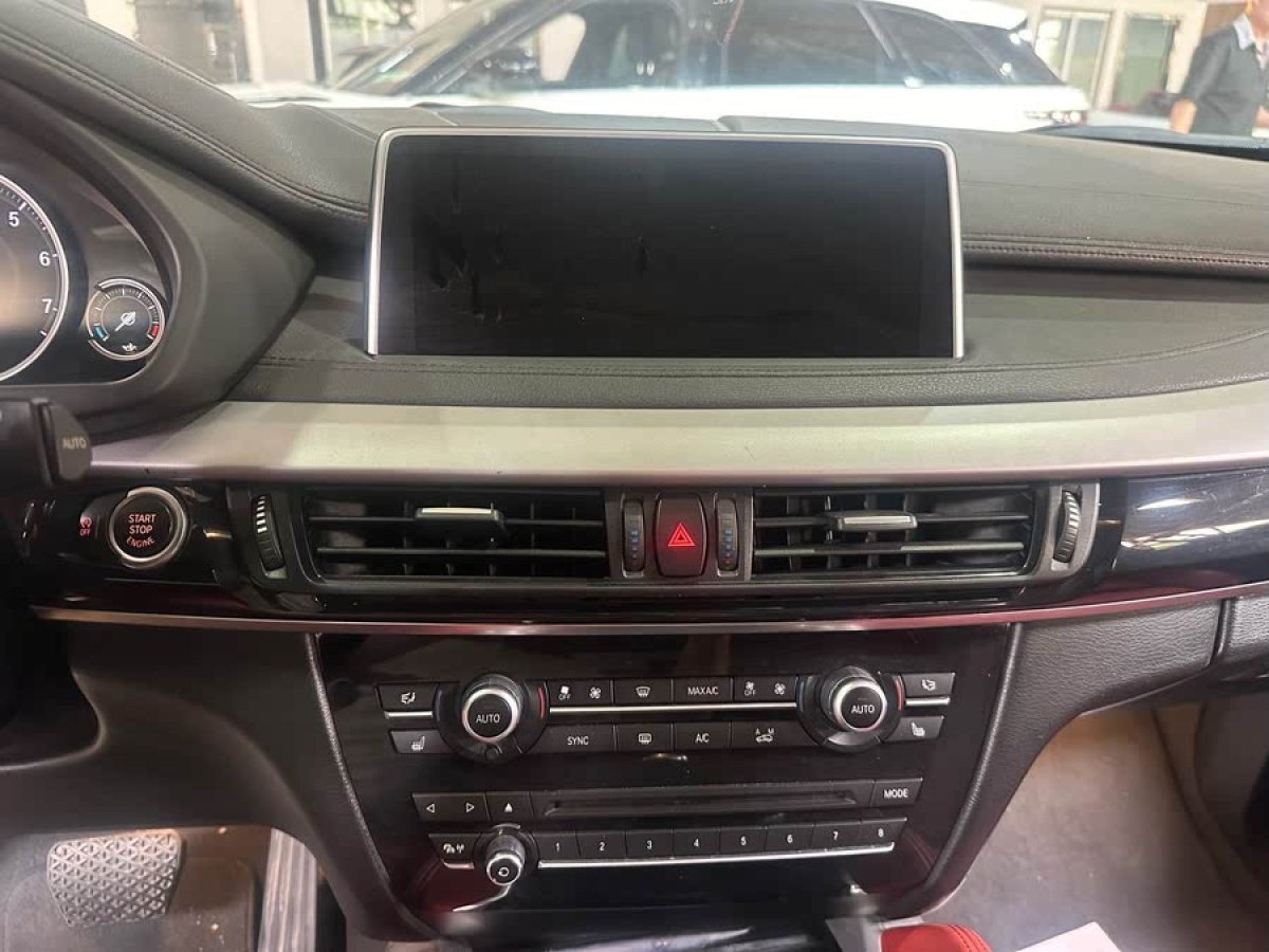 寶馬 寶馬X6  2015款 xDrive35i 豪華型圖片