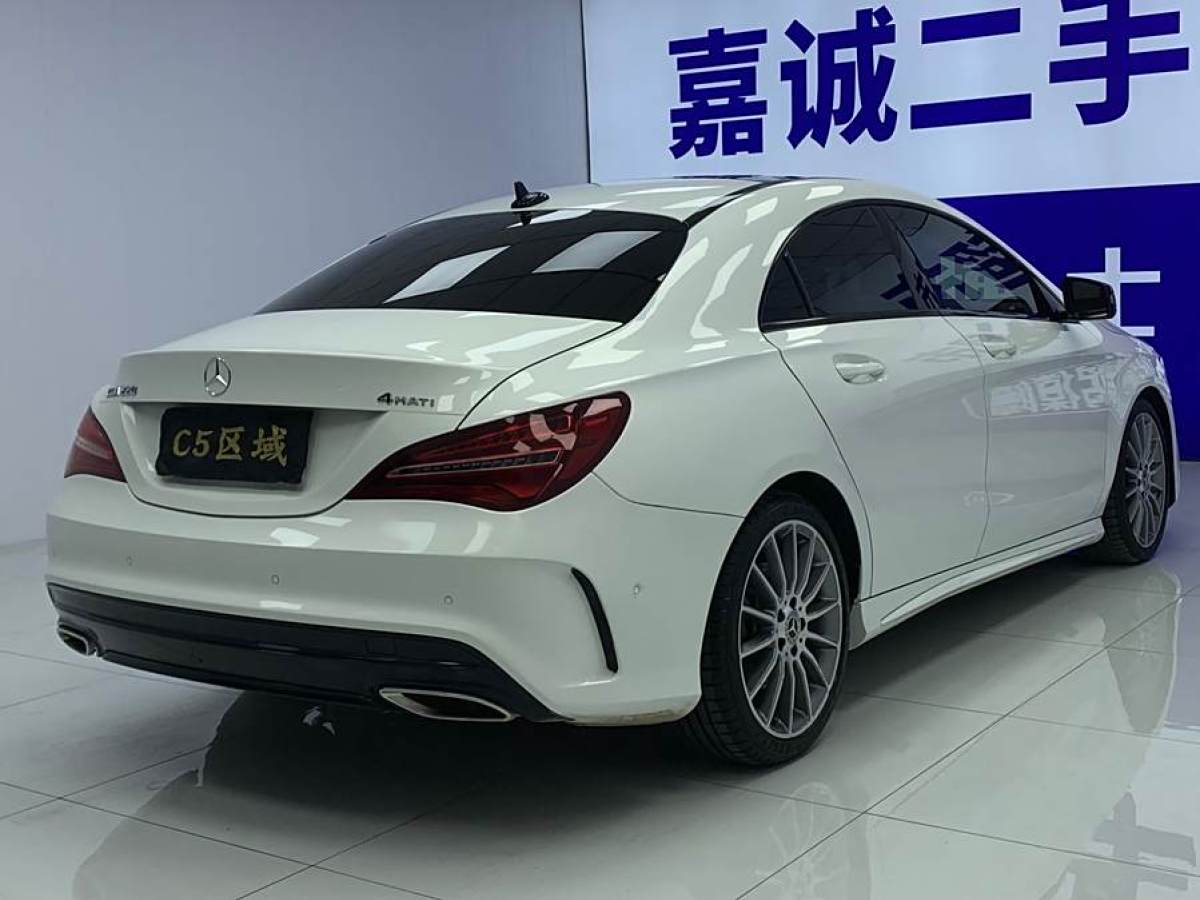 奔馳 奔馳CLA級(jí)  2018款 CLA 220 4MATIC圖片