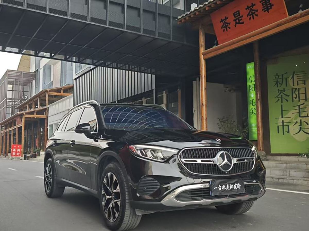 奔馳 奔馳GLC  2025款 GLC 260 L 4MATIC 動(dòng)感型 5座圖片