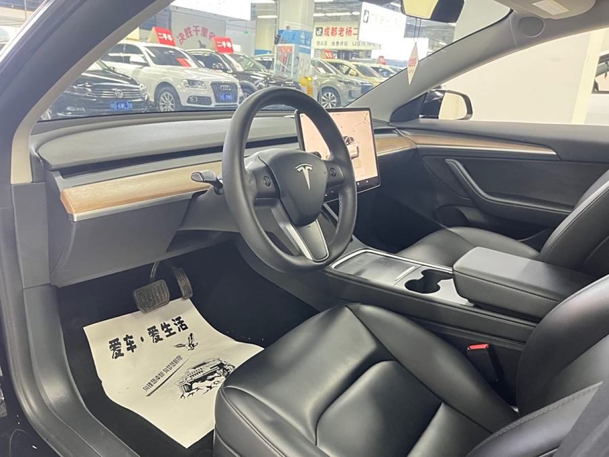 2023年3月特斯拉 Model Y  2022款 改款 后輪驅(qū)動版