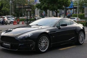 V8 Vantage 阿斯頓·馬丁 4.3 Manual Coupe