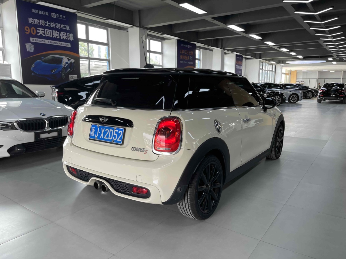 2017年12月MINI CLUBMAN  2016款 改款 2.0T COOPER S