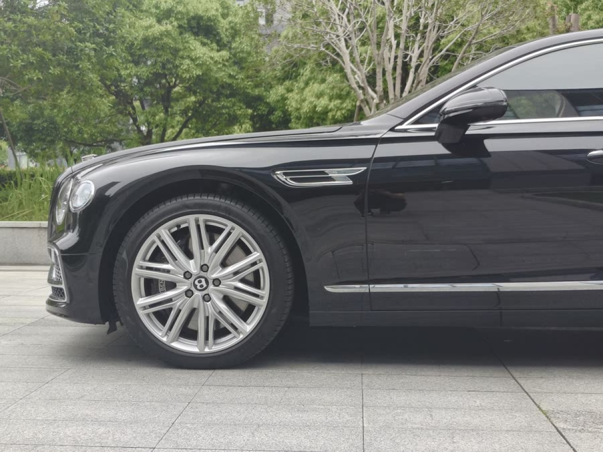 賓利 飛馳  2022款 4.0T V8 標(biāo)準(zhǔn)版圖片