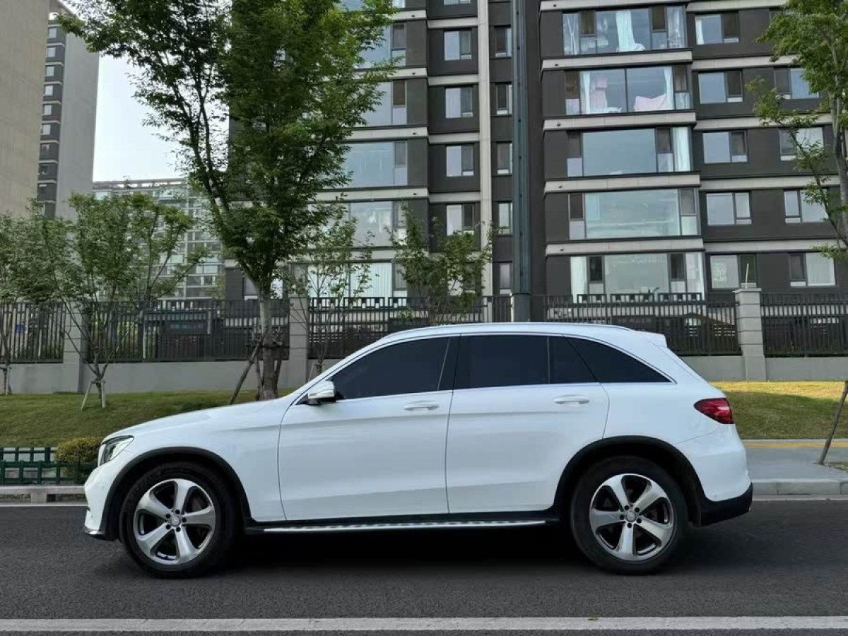奔馳 奔馳GLC  2017款 GLC 300 4MATIC 動感型圖片