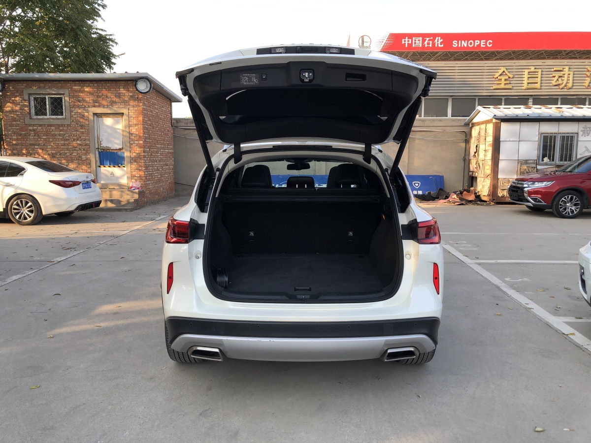 英菲尼迪 QX50  2018款 2.0T 四驅智能版圖片