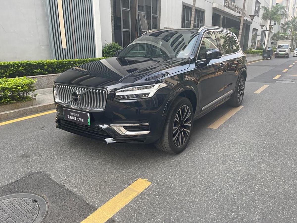 2022年10月沃爾沃 XC90新能源  2023款 T8 RECHARGE 智尊豪華版 7座