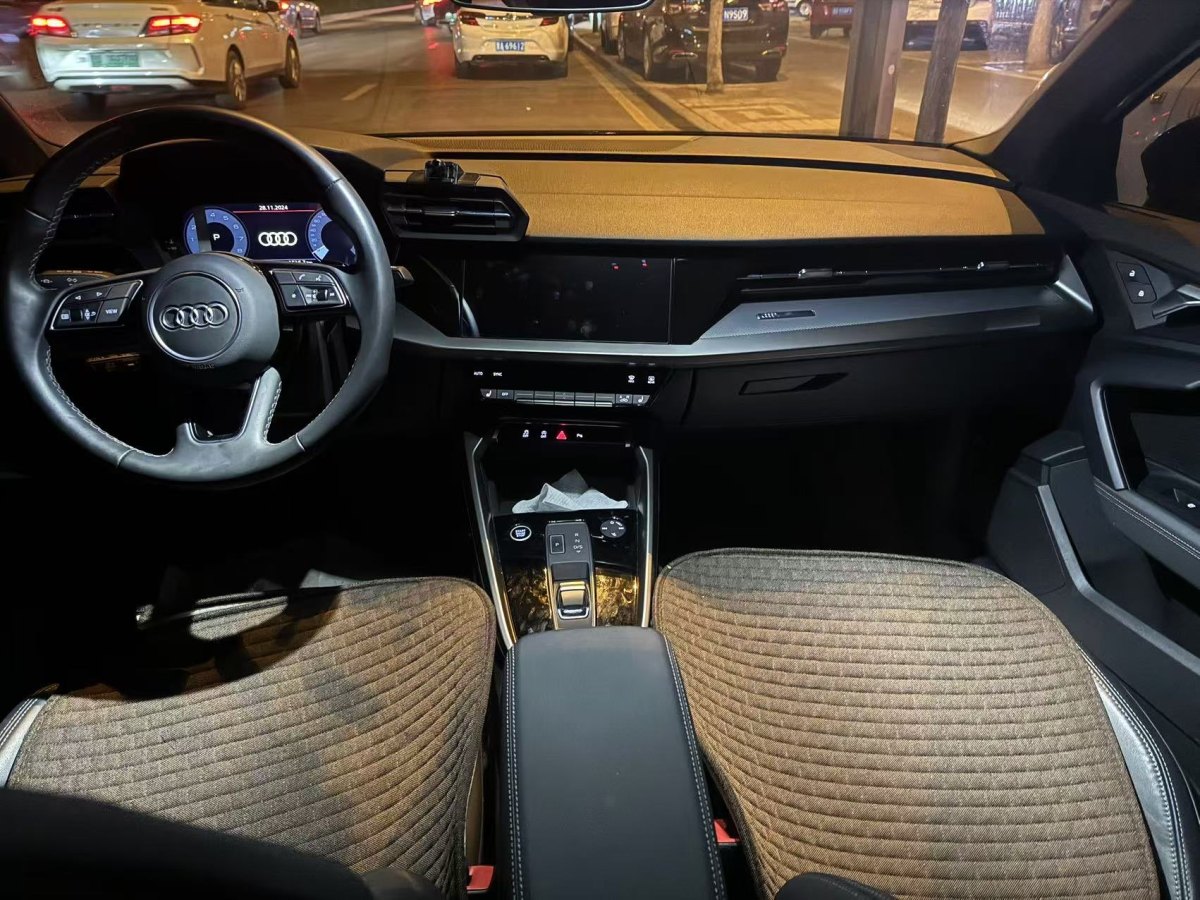 奧迪 奧迪A3  2023款 Sportback 35 TFSI 豪華致雅型圖片