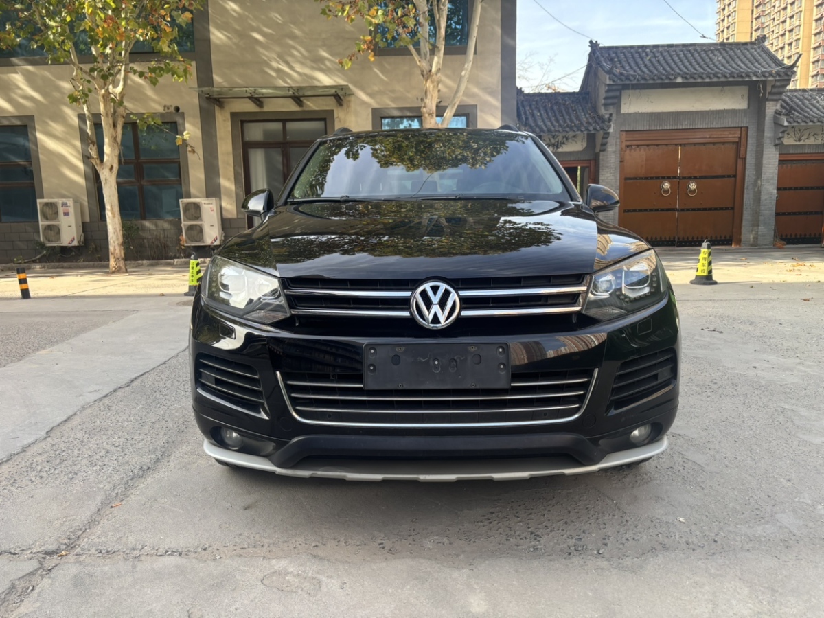 大眾 途銳  2015款 3.0TDI 柴油標(biāo)配型圖片