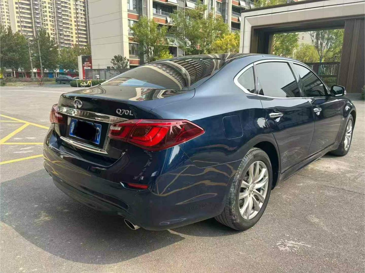 英菲尼迪 Q50L  2015款 2.0T 悅享版圖片