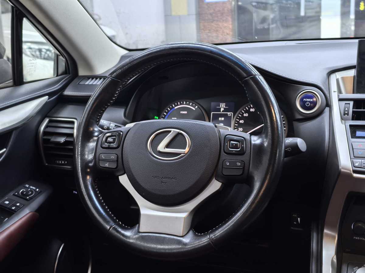 雷克薩斯 NX  2015款 300h 前驅(qū) 鋒尚版圖片