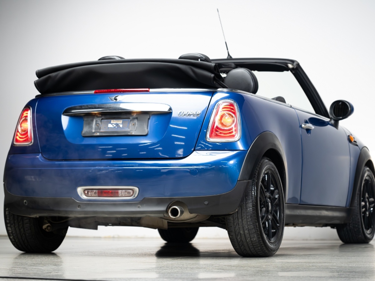 2013年6月MINI MINI  2011款 1.6L COOPER CABRIO