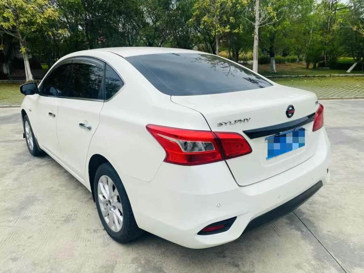 日產(chǎn) 軒逸  2019款  經(jīng)典 1.6XE CVT舒適版圖片