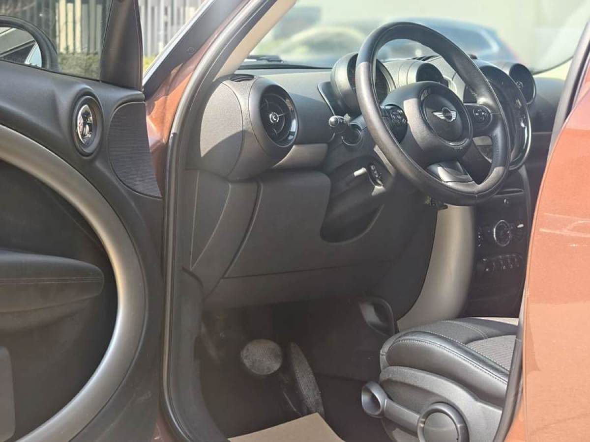 MINI COUNTRYMAN  2014款 1.6T COOPER ALL4 Fun圖片