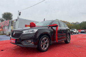 BX7 寶沃  28T 兩驅(qū)質(zhì)享型 5座 國(guó)VI