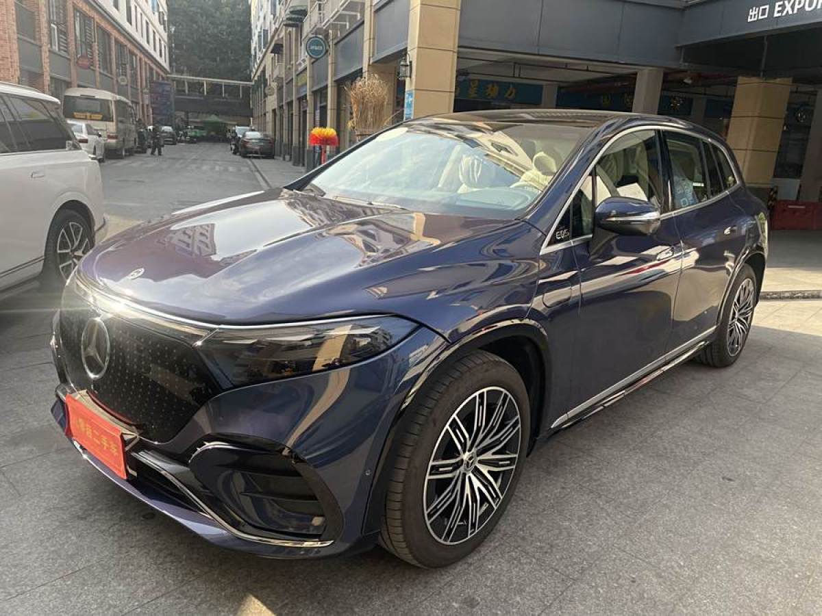 奔馳 奔馳EQS SUV  2023款 450 4MATIC 豪華版圖片