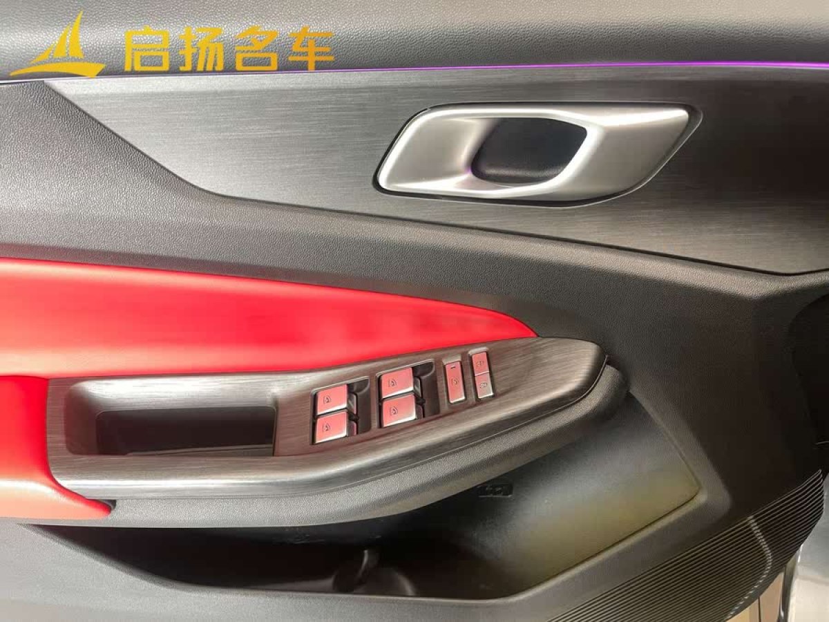 長(zhǎng)安 CS55 PLUS  2022款 第二代 1.5T DCT尊貴型圖片