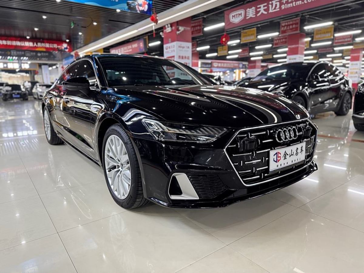 奧迪 奧迪A7L  2024款 45TFSI S-line 筑夢(mèng)型 流晶套裝圖片