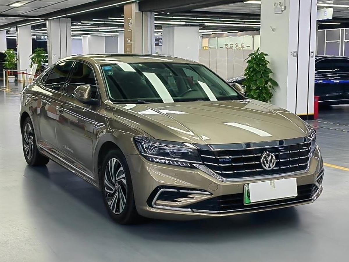 2019年7月大眾 帕薩特新能源  2023款 430PHEV 混動豪華版