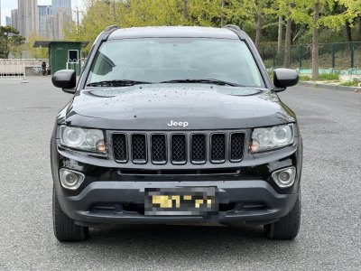 2014年5月 Jeep 指南者(進口) 改款 2.0L 兩驅(qū)進取版圖片