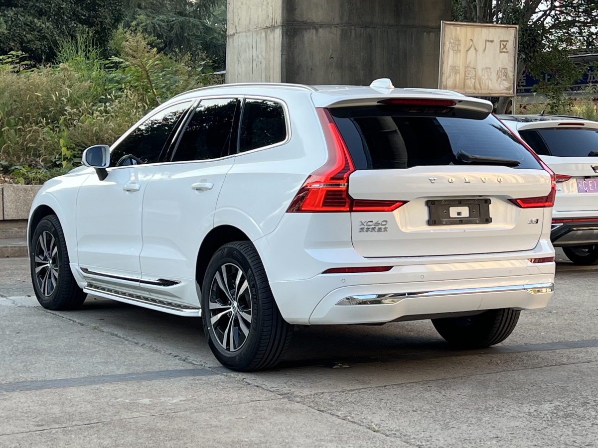 2023年5月沃爾沃 XC60  2023款 B5 四驅智逸運動版