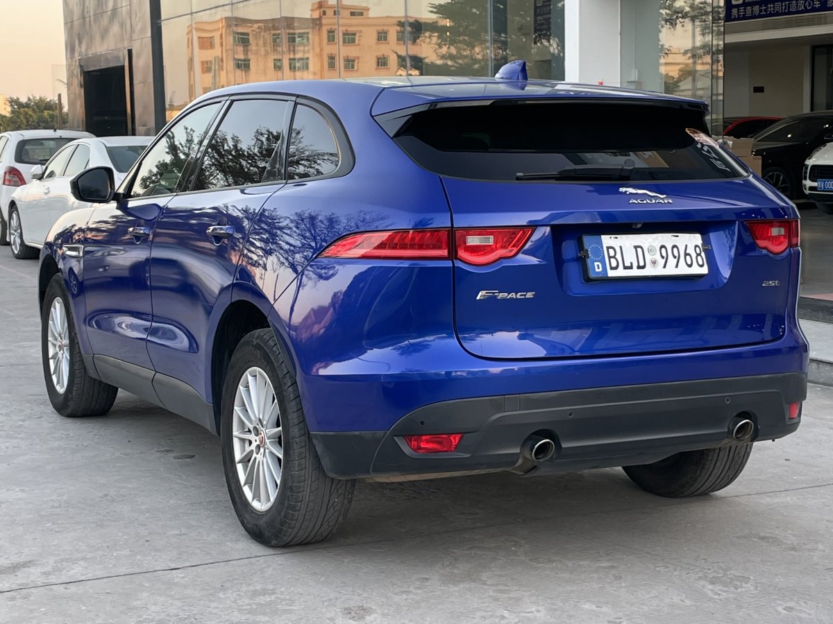 捷豹 F-PACE  2018款 2.0T 兩驅都市尊享版圖片