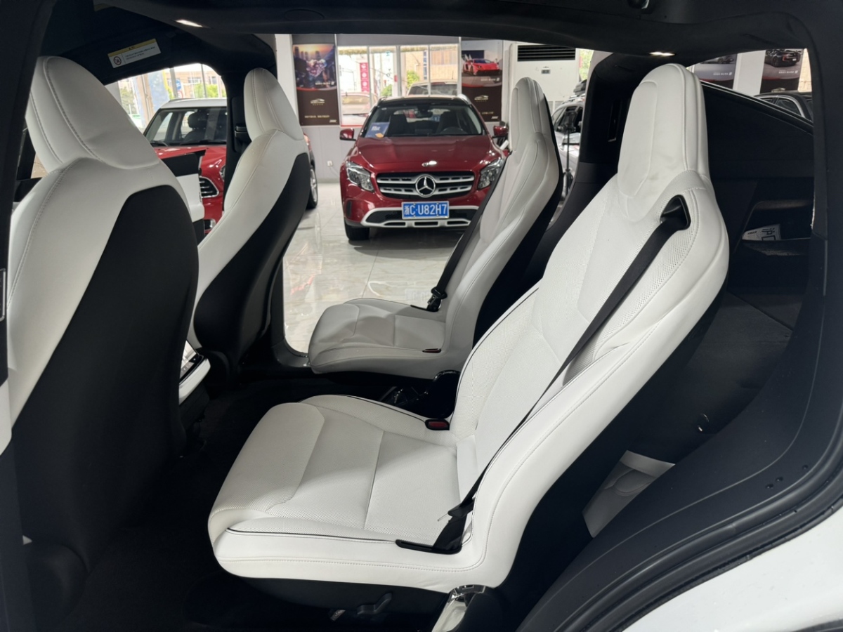 2023年7月特斯拉 Model X  2021款 Plaid 版