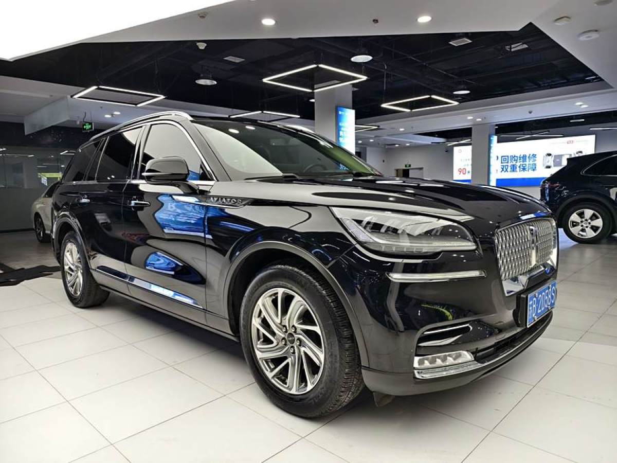 林肯 飛行家  2020款 3.0T V6 四驅(qū)尊享版圖片