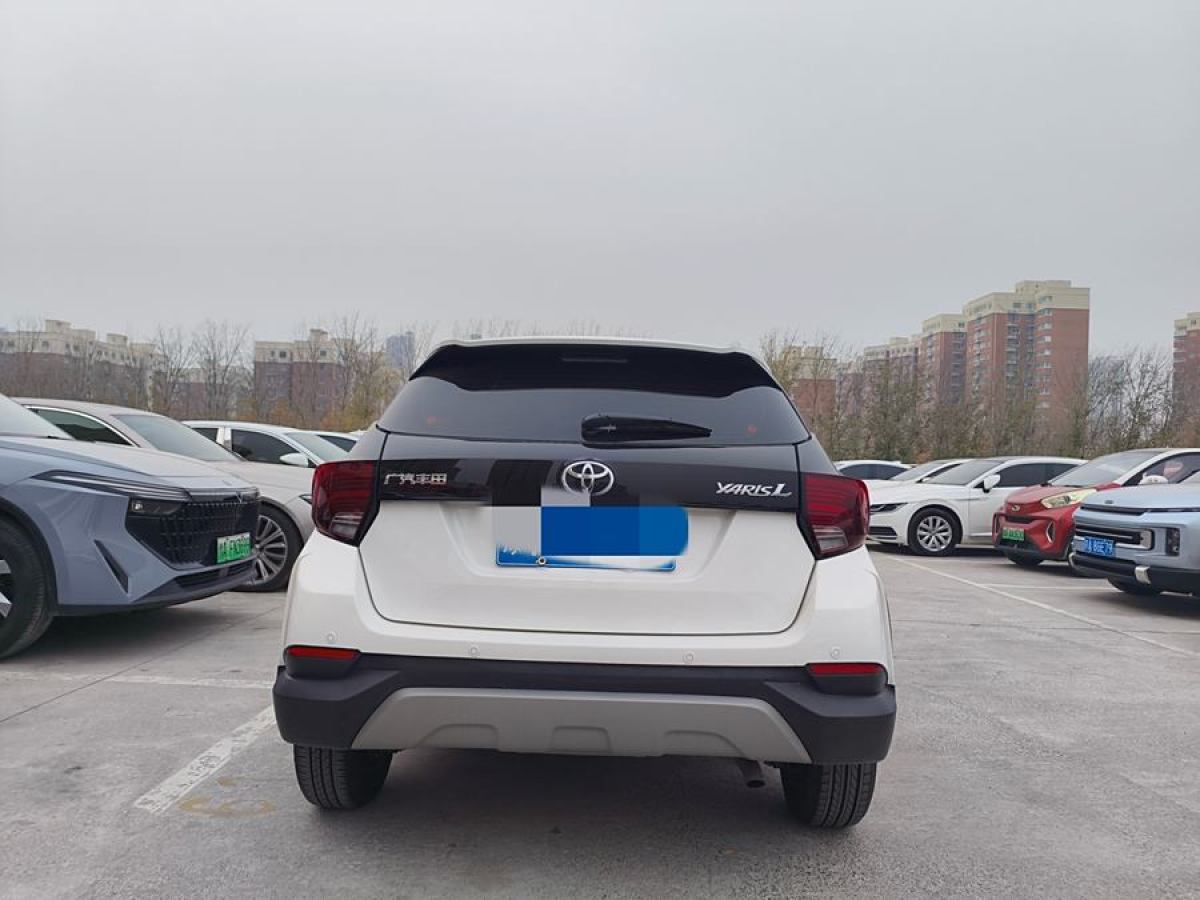 豐田 YARiS L 致炫  2021款 1.5L CVT領(lǐng)先版圖片