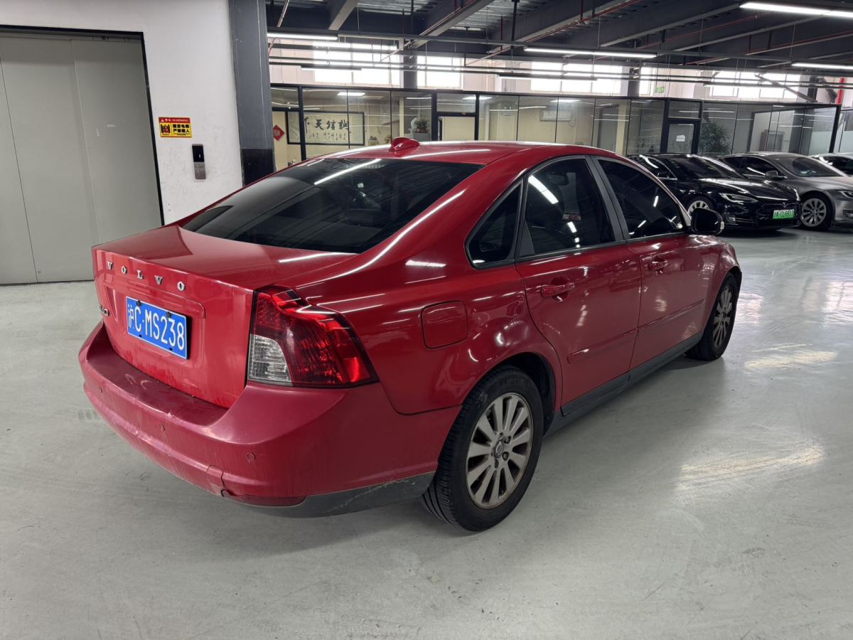 沃爾沃 S40  2009款 2.0L 自動智尚版圖片