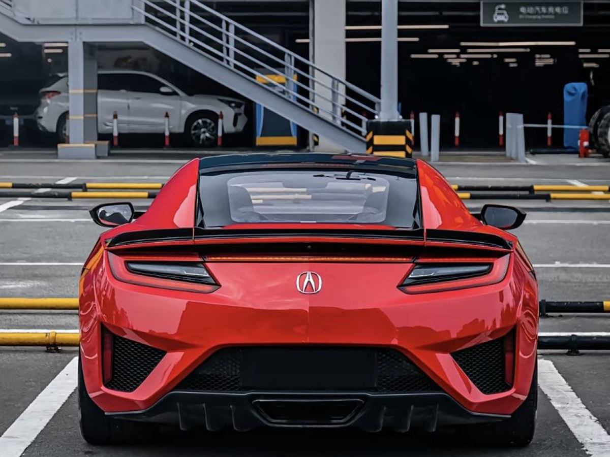 2018年7月謳歌 NSX  2016款 3.5L 標(biāo)準(zhǔn)型