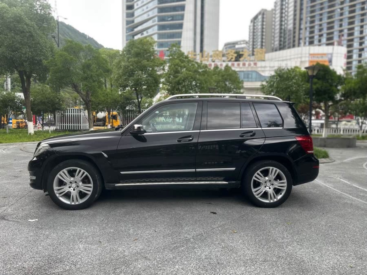 奔馳 奔馳GLK級  2013款 改款 GLK 300 4MATIC 豪華型圖片
