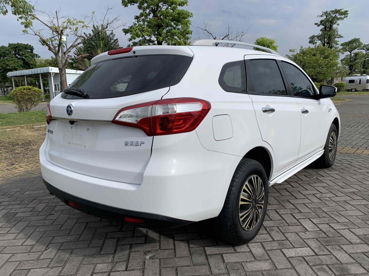 啟辰 T70  2015款 1.6L 手動睿行版圖片