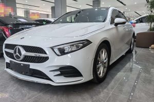 奔馳A級 奔馳 改款 A 200 L 運動轎車動感型