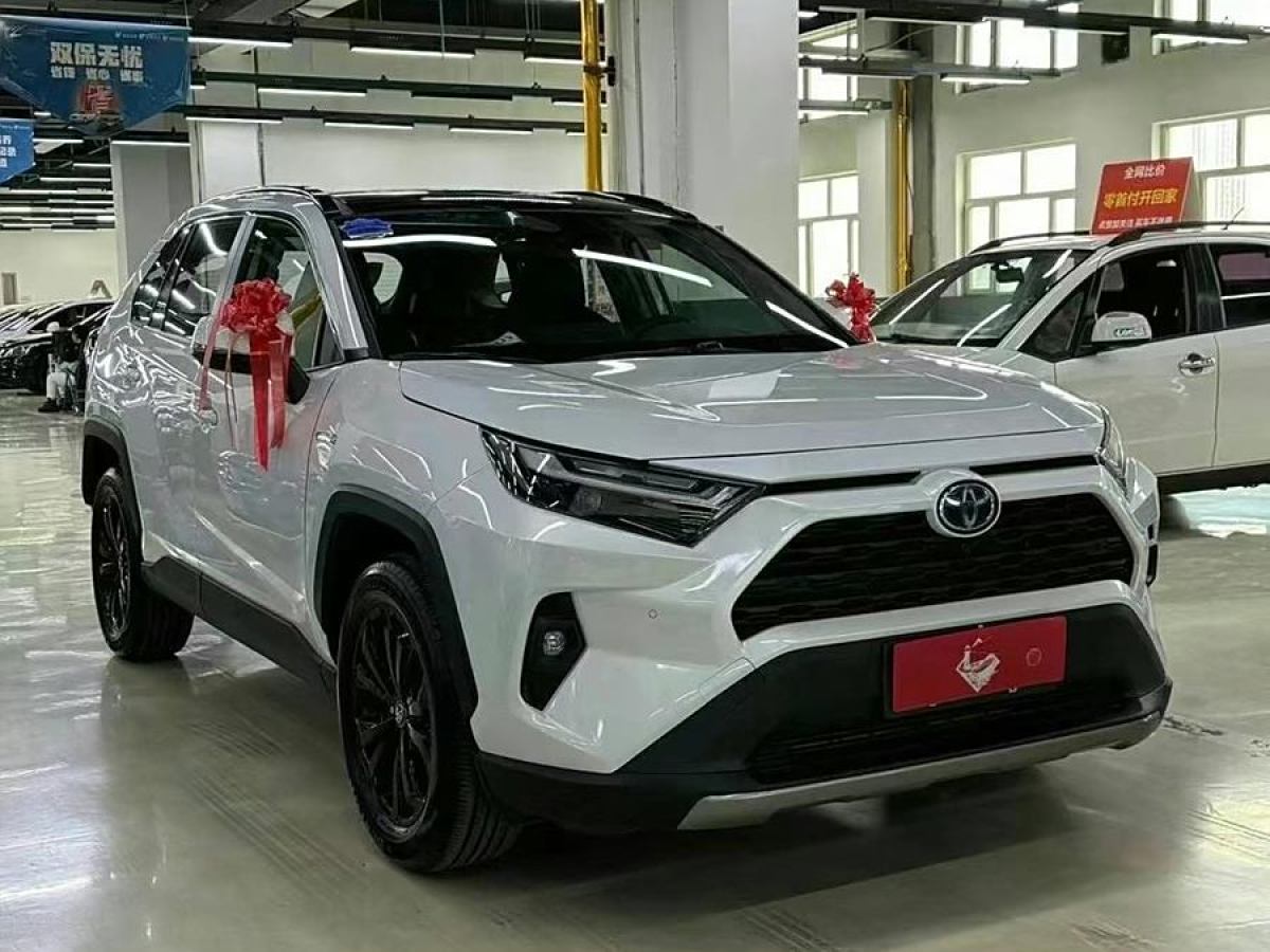 豐田 RAV4榮放  2023款 雙擎 2.5L E-CVT四驅(qū)精英Plus版圖片