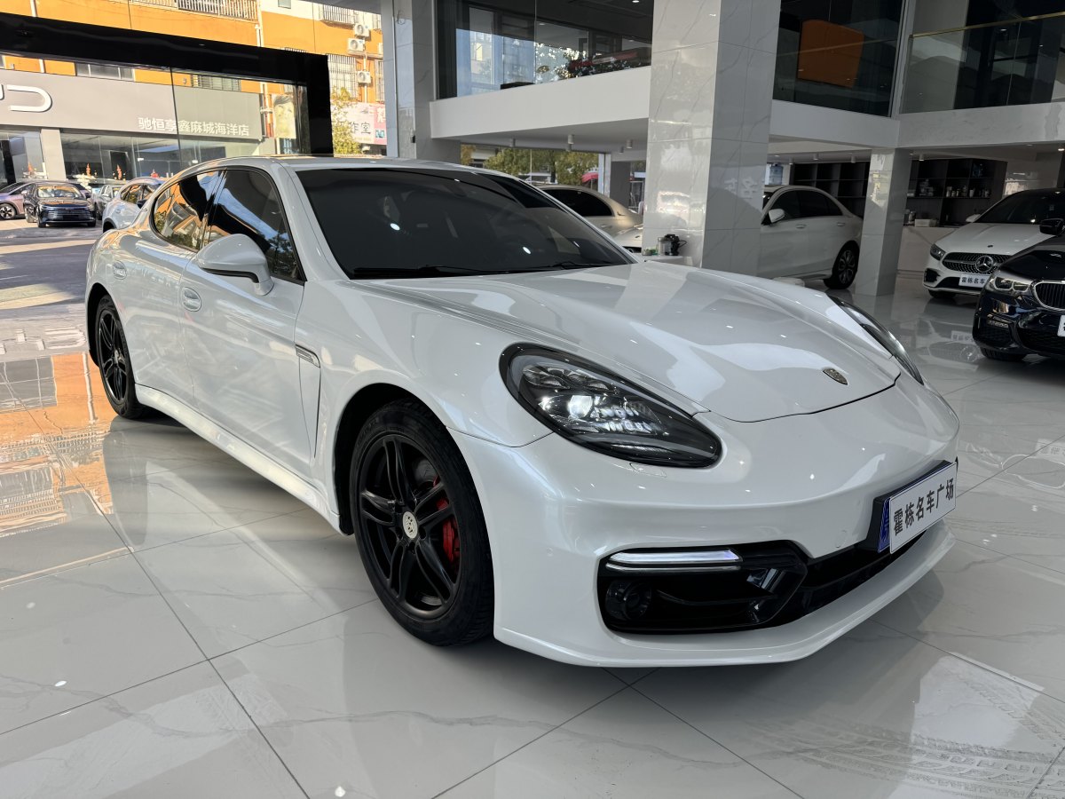 保時(shí)捷 Panamera  2013款 Panamera Platinum Edition 3.6L圖片