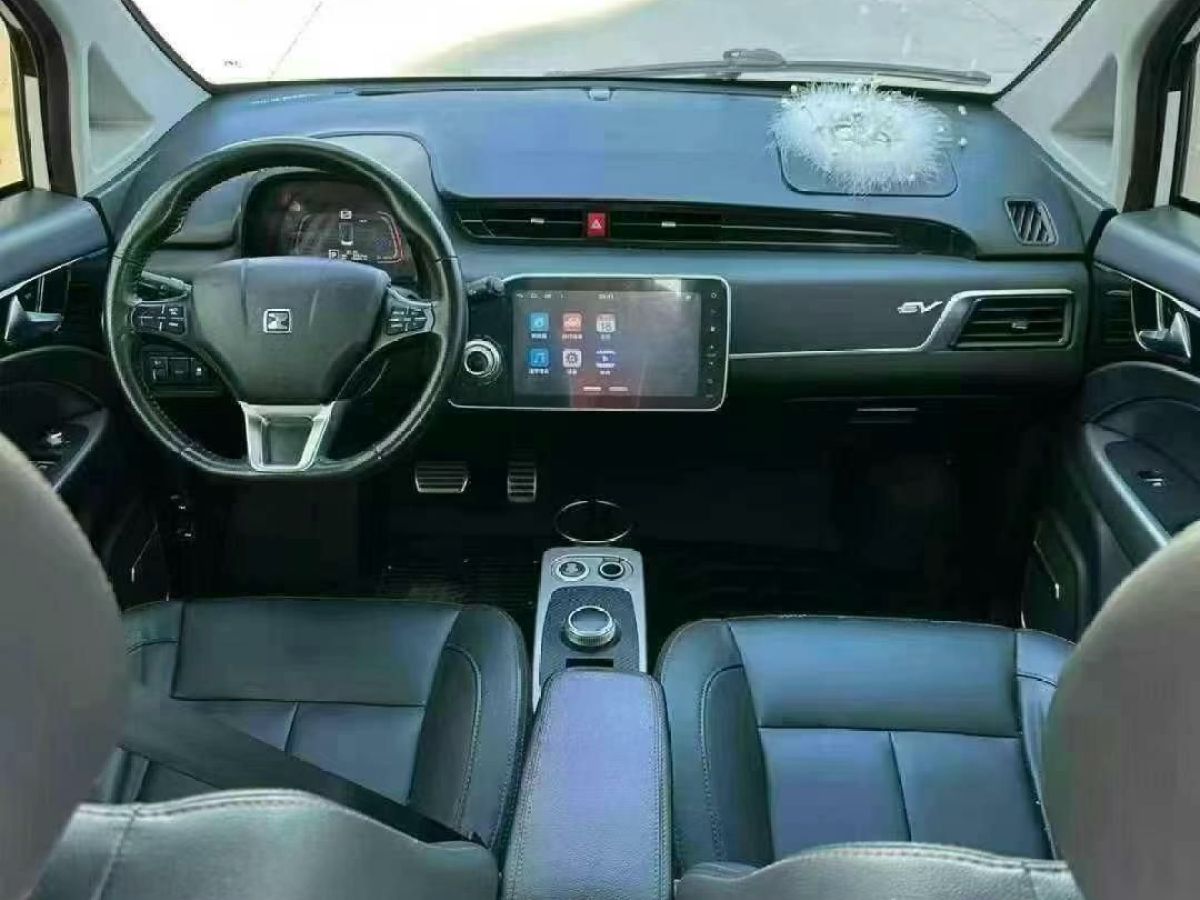 眾泰 E200 圖片