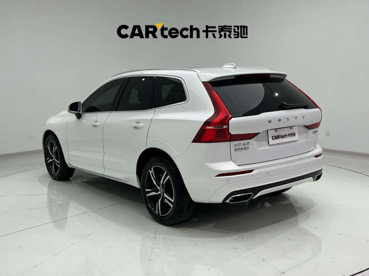 沃爾沃 XC60  2018款 T5 四驅智遠運動版圖片