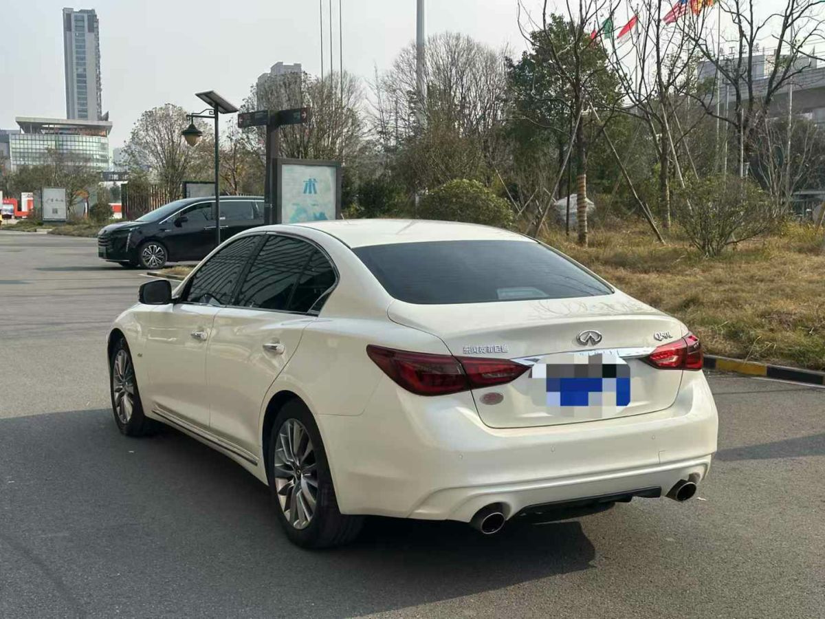 英菲尼迪 Q50L  2022款 2.0T WAVE版圖片