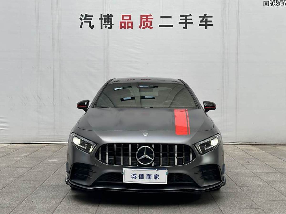 奔馳 奔馳A級AMG  2022款 AMG A 35 L 4MATIC 熾夜特別版圖片