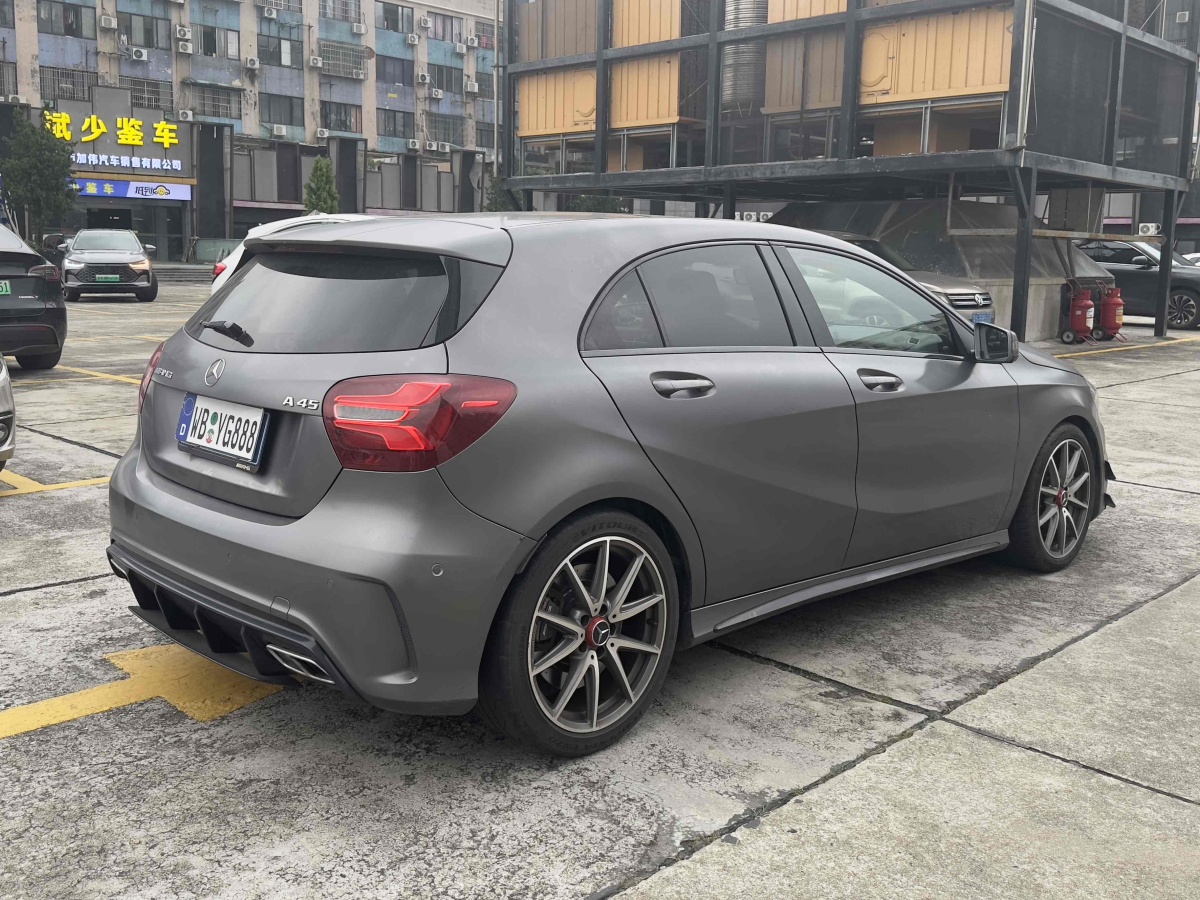 奔馳 奔馳A級AMG  2016款 AMG A 45 4MATIC圖片