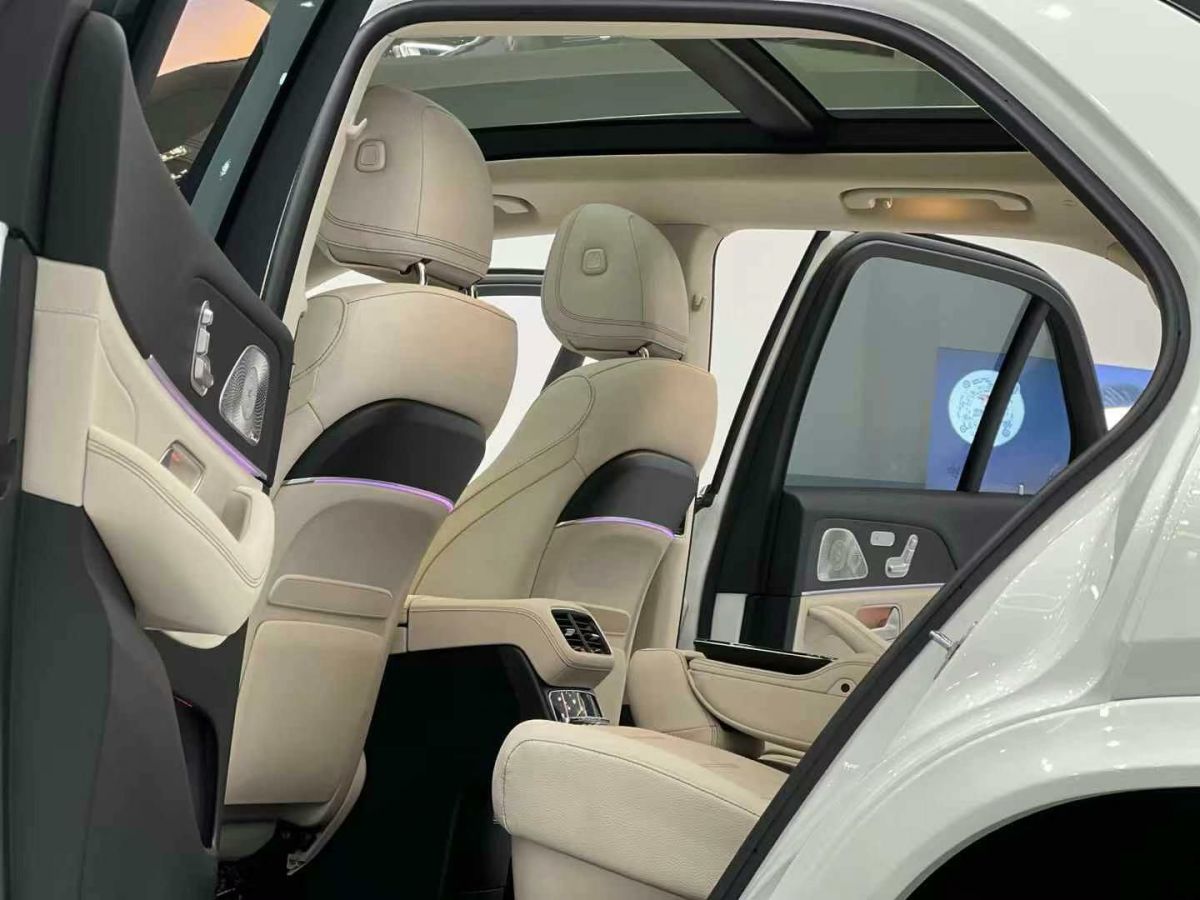 奔馳 奔馳EQE  2025款 500 4MATIC 豪華版圖片