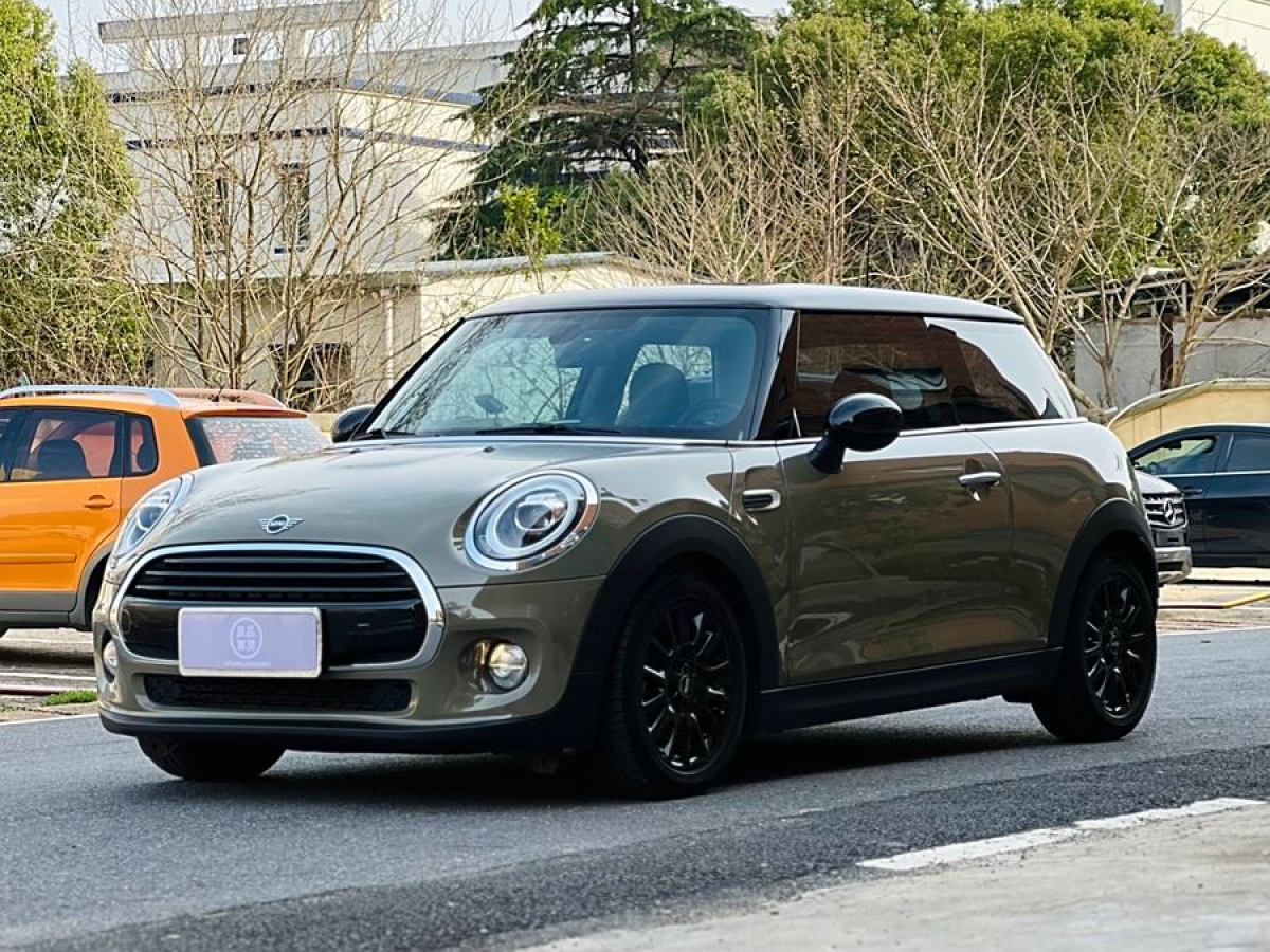 2018年6月MINI COUNTRYMAN  2018款 1.5T COOPER 經(jīng)典派