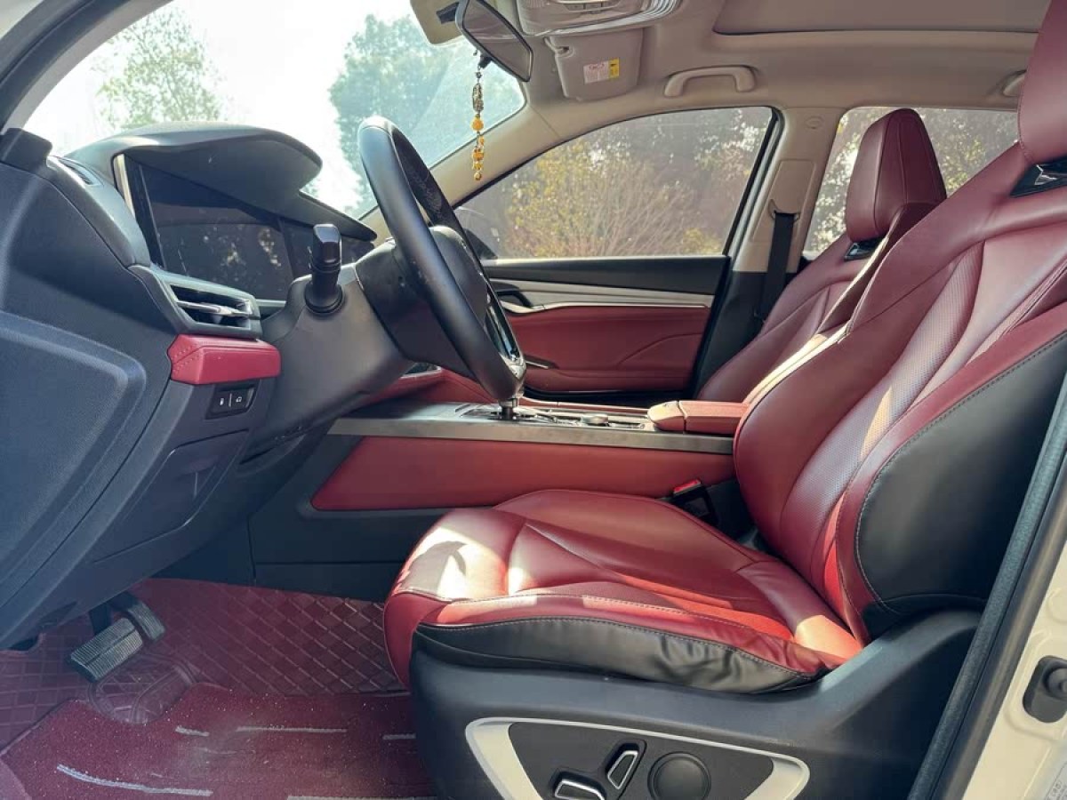 長安 CS75 PLUS  2022款 2.0T 自動領(lǐng)航型圖片