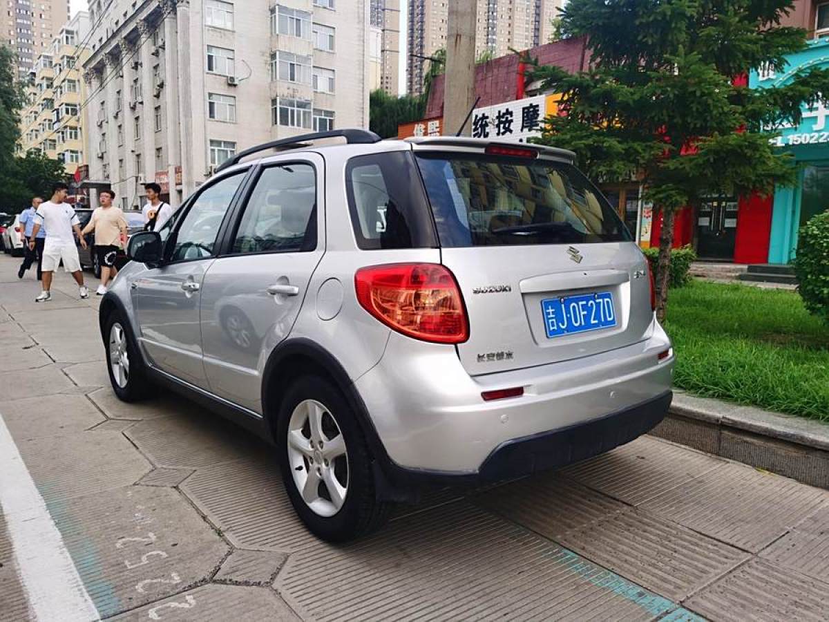 鈴木 天語 SX4  2009款 兩廂 1.6L 自動(dòng)運(yùn)動(dòng)型圖片