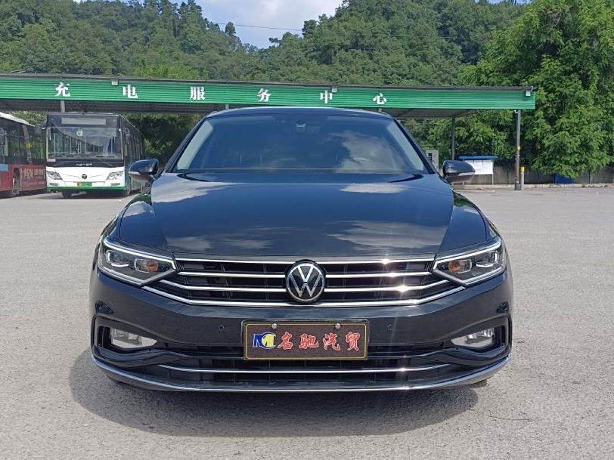 大眾 邁騰  2020款 330TSI DSG 領(lǐng)先型圖片