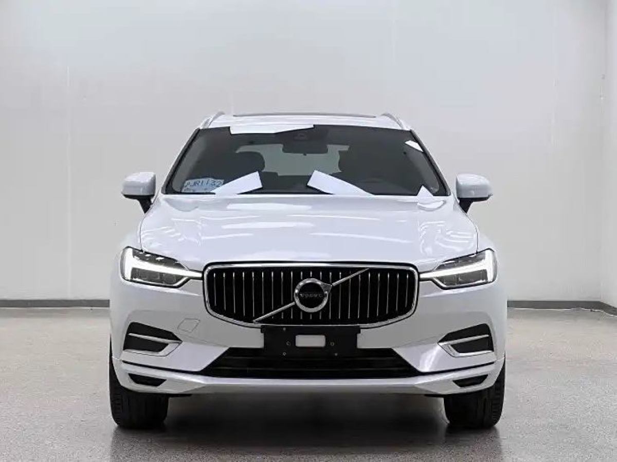 沃爾沃 XC60  2020款 T5 四驅(qū)智遠(yuǎn)豪華版圖片