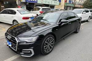 奧迪A6L 奧迪 45 TFSI 臻選動感型