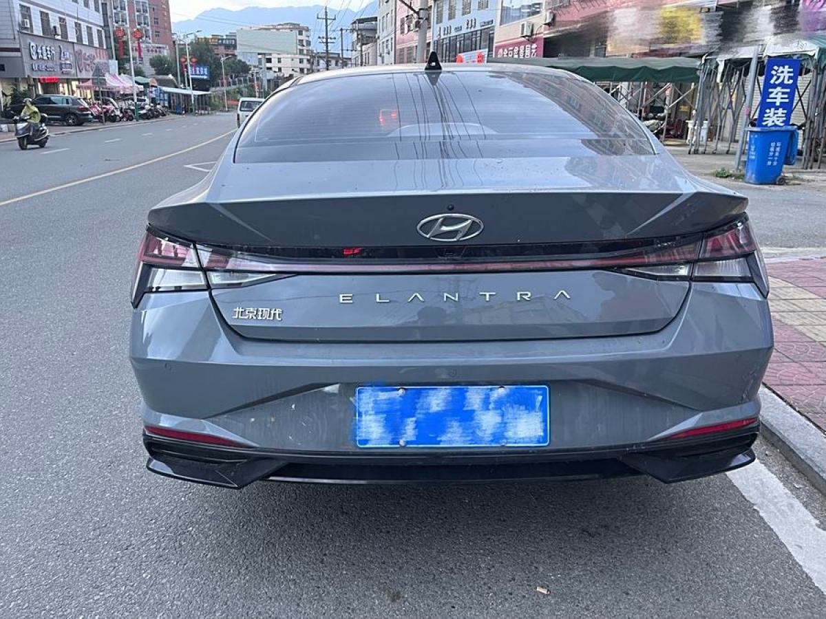 現(xiàn)代 伊蘭特  2022款 1.5L CVT LUX尊貴版圖片